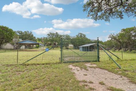718 Park Shores Canyon Lake TX 78133