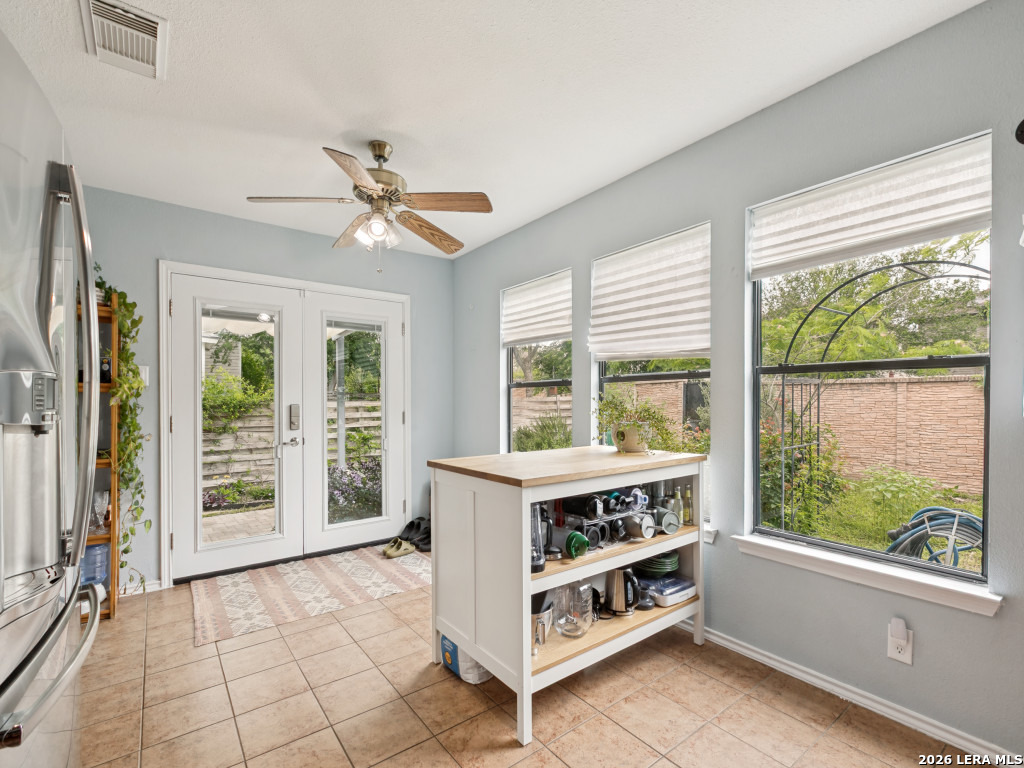 41 Weathering Creek San Antonio TX 78238