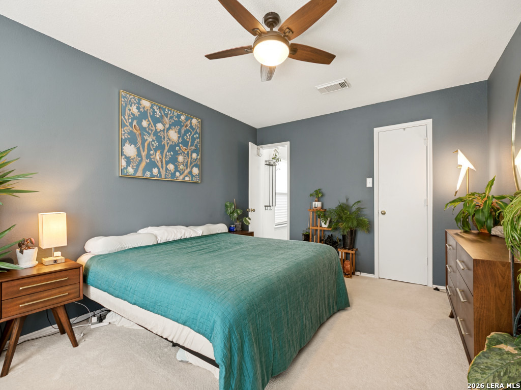 41 Weathering Creek San Antonio TX 78238