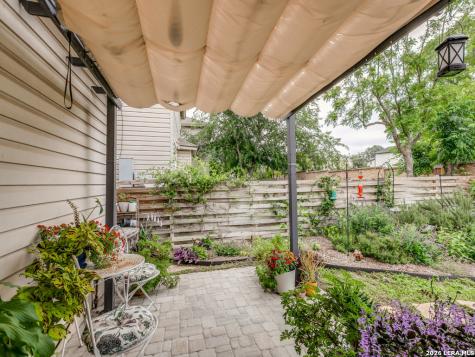 41 Weathering Creek San Antonio TX 78238