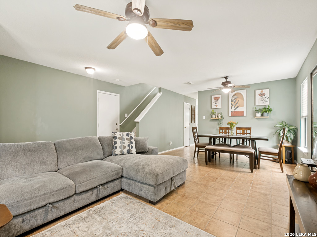 41 Weathering Creek San Antonio TX 78238