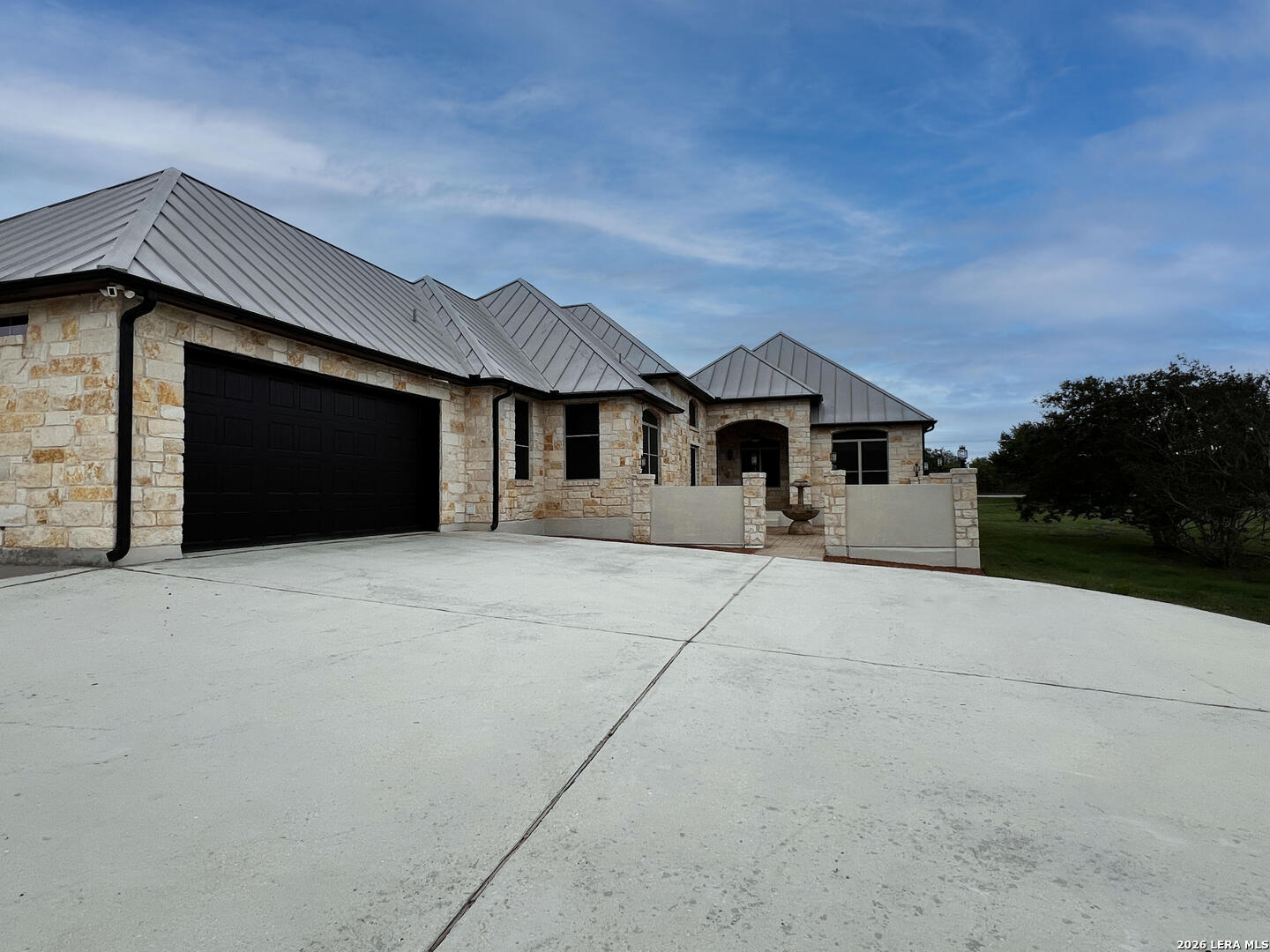 6975 Pfeil Schertz TX 78154