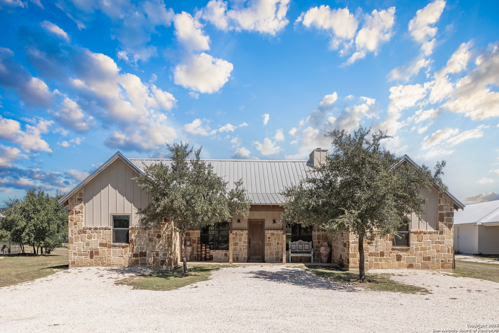 888 Tierra Linda Drive Concan TX 78881