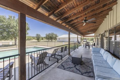 888 Tierra Linda Drive Concan TX 78881