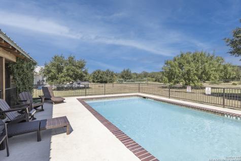 888 Tierra Linda Drive Concan TX 78881