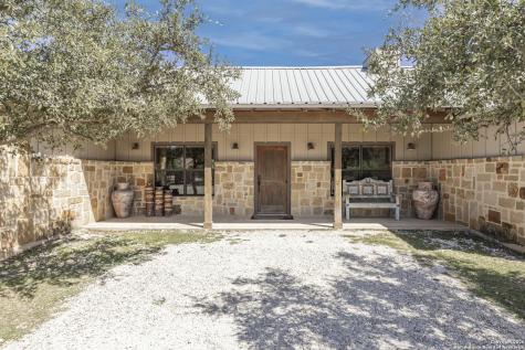 888 Tierra Linda Drive Concan TX 78881