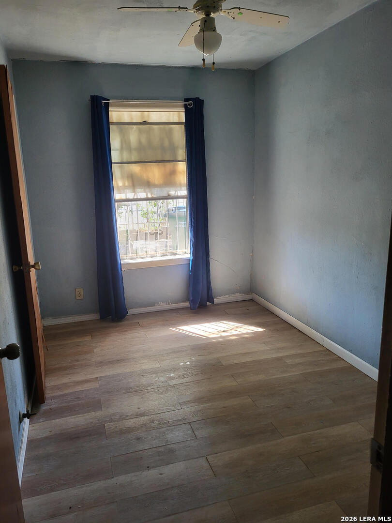 326 S San Joaquin Avenue San Antonio TX 78237