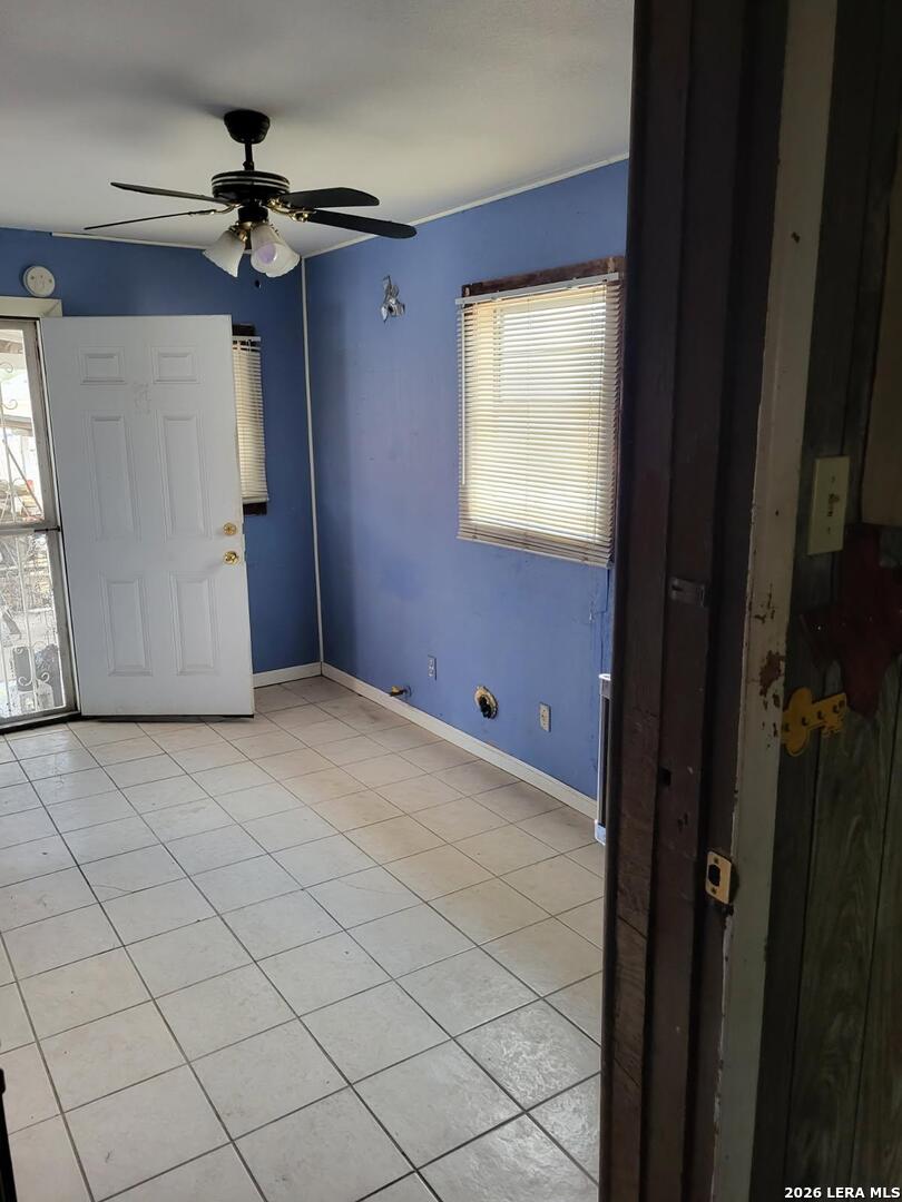326 S San Joaquin Avenue San Antonio TX 78237