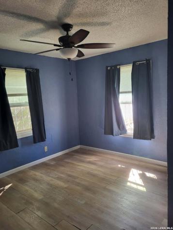 326 S San Joaquin Avenue San Antonio TX 78237