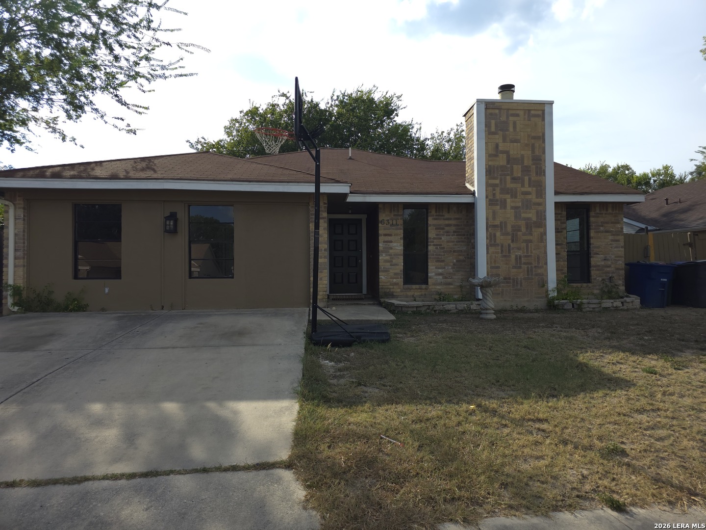 6311 Village Park San Antonio TX 78250