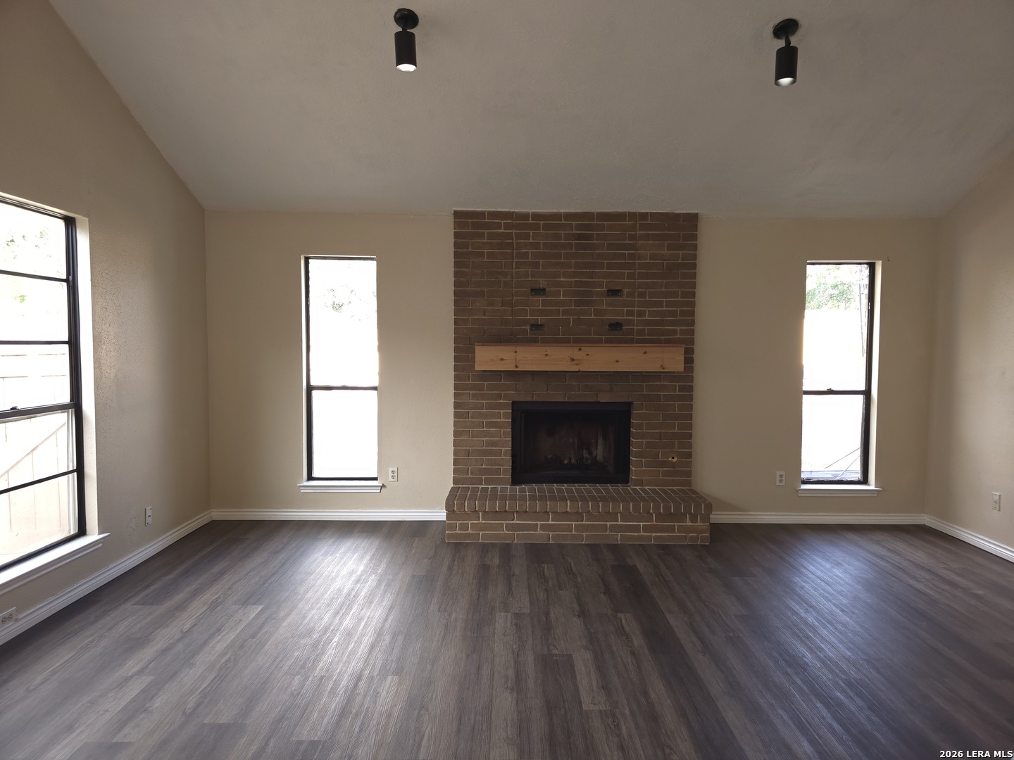 6311 Village Park San Antonio TX 78250