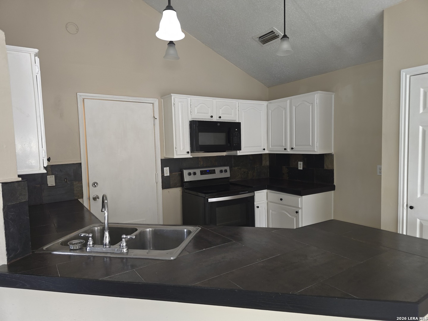 6311 Village Park San Antonio TX 78250