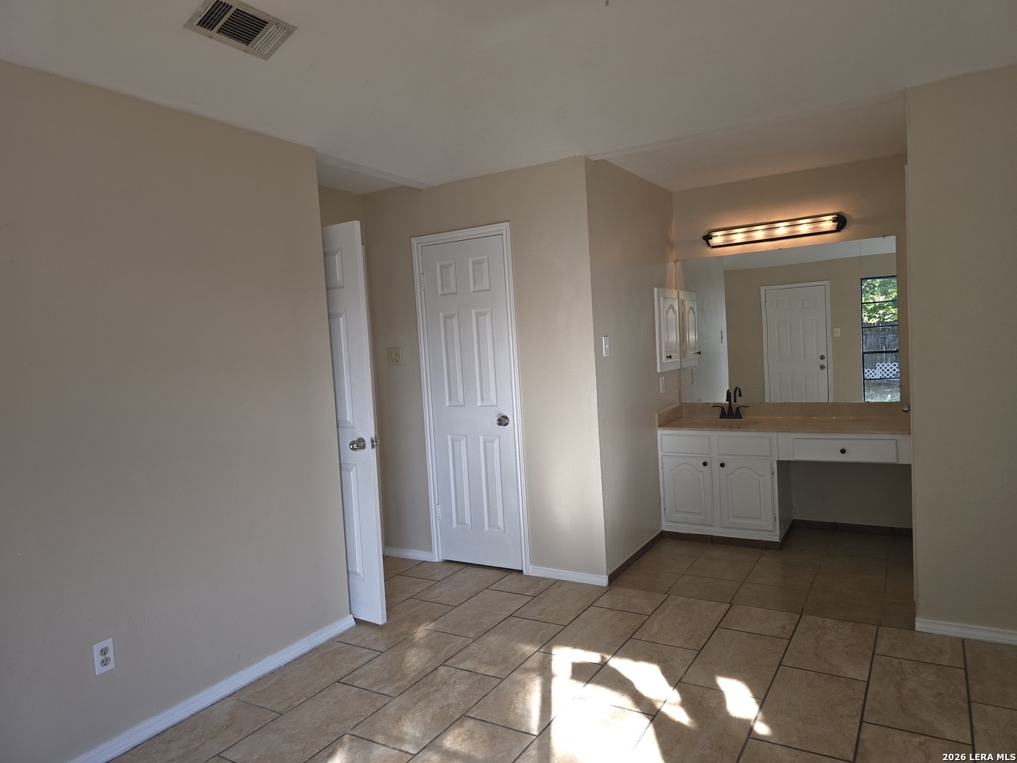 6311 Village Park San Antonio TX 78250