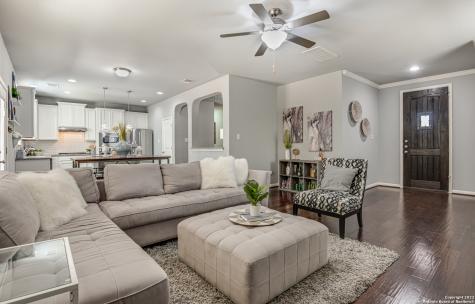 13026 Haven Farm San Antonio TX 78249