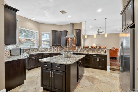 6718 Grove Creek Drive San Antonio TX 78256