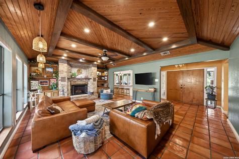 9325 Bluebell Garden Ridge TX 78266