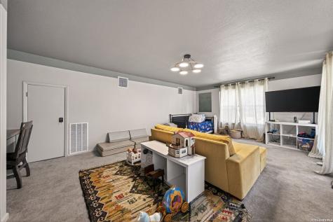 9325 Bluebell Garden Ridge TX 78266