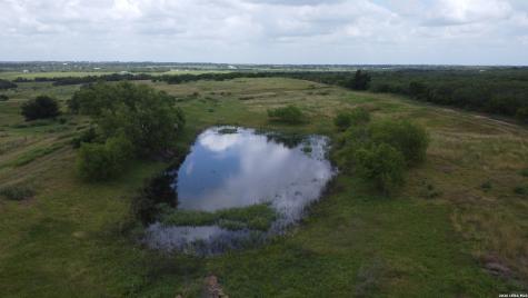900 N Graytown Road St Hedwig TX 78152
