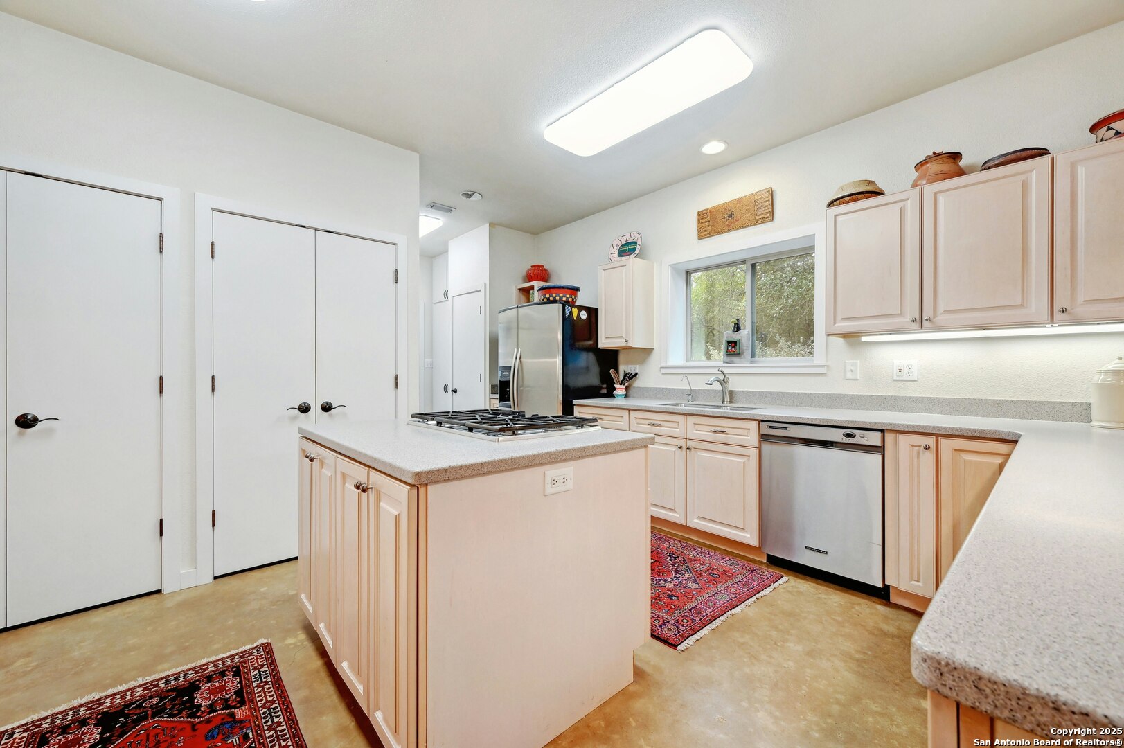 2147 Tejas Trail Blanco TX 78606