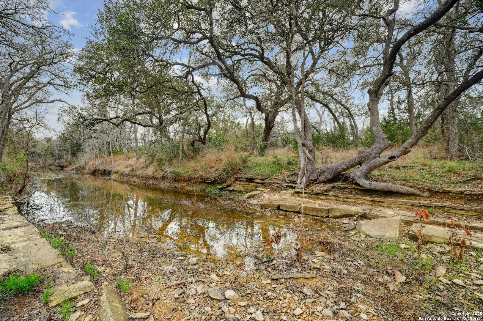 2147 Tejas Trail Blanco TX 78606