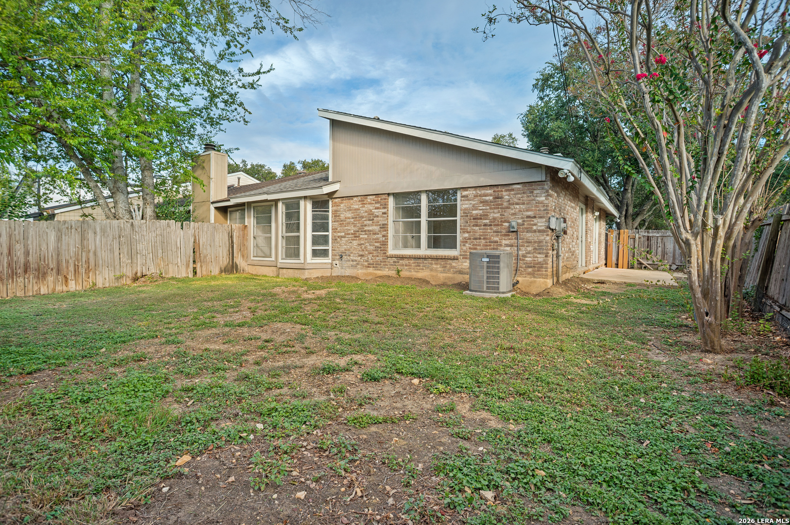 6318 Club Oaks Street San Antonio TX 78249