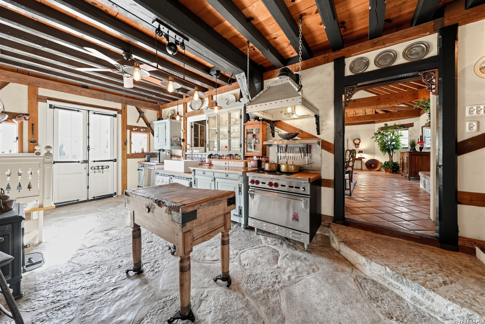 328 Himmel Road Fredericksburg TX 78624