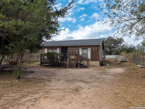 343 Bocawood Drive Poteet TX 78065