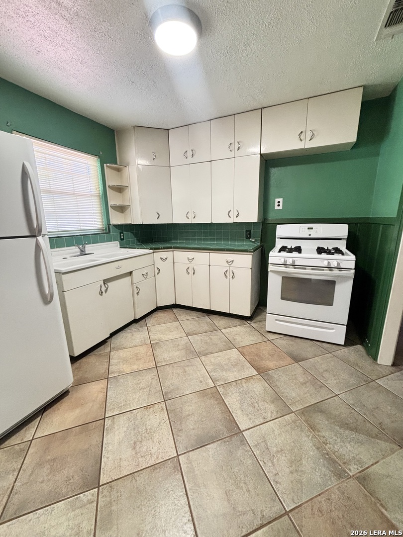 451 Pilgrim Drive San Antonio TX 78213