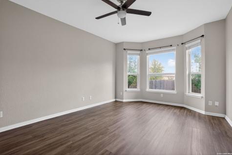 2038 Rhesus View San Antonio TX 78245