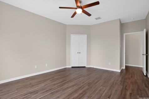 2038 Rhesus View San Antonio TX 78245