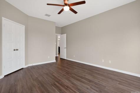 2038 Rhesus View San Antonio TX 78245
