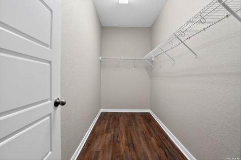 2038 Rhesus View San Antonio TX 78245