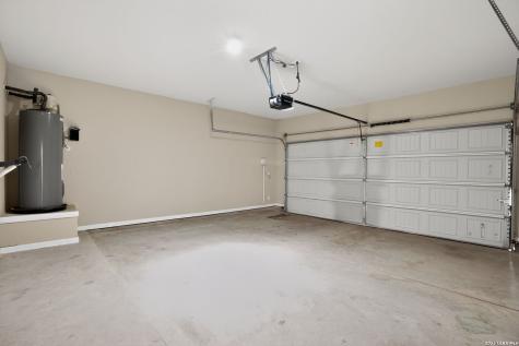 2038 Rhesus View San Antonio TX 78245