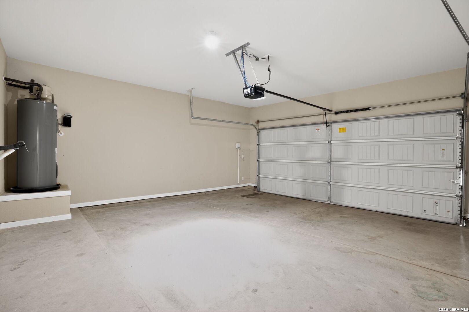 2038 Rhesus View San Antonio TX 78245