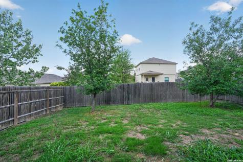 2038 Rhesus View San Antonio TX 78245