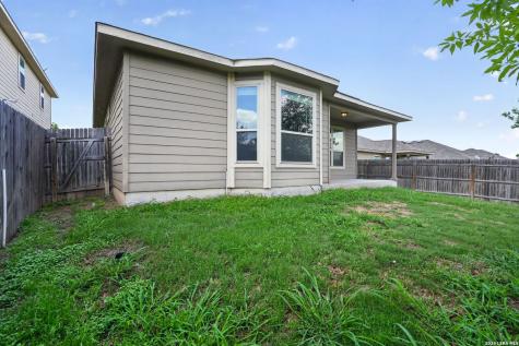 2038 Rhesus View San Antonio TX 78245