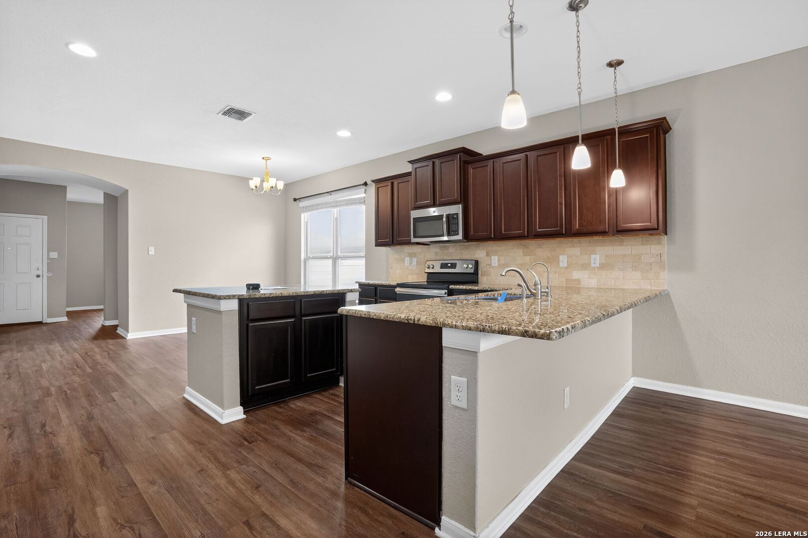 2038 Rhesus View San Antonio TX 78245