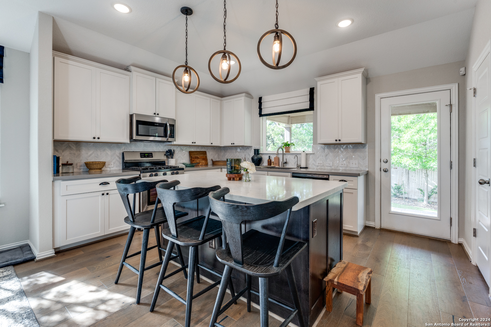2096 Cowan New Braunfels TX 78132
