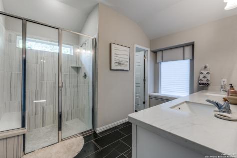 2096 Cowan New Braunfels TX 78132