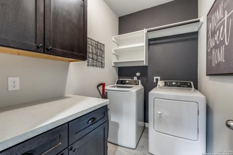 2096 Cowan New Braunfels TX 78132