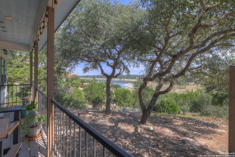 1799 W Lakeside Canyon Lake TX 78133