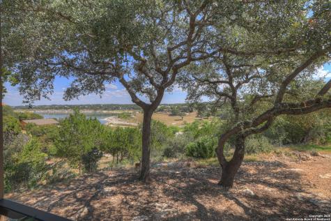 1799 W Lakeside Canyon Lake TX 78133