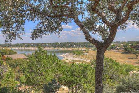 1799 W Lakeside Canyon Lake TX 78133
