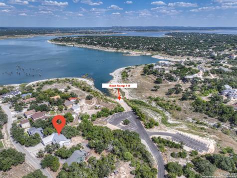 1799 W Lakeside Canyon Lake TX 78133
