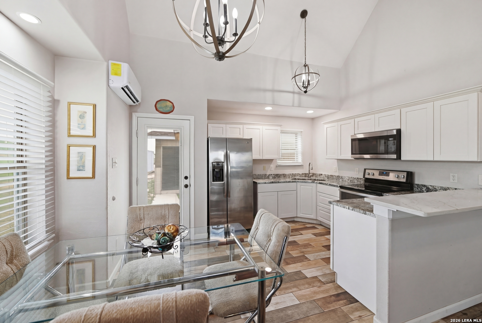 163 Buckeye Seguin TX 78155