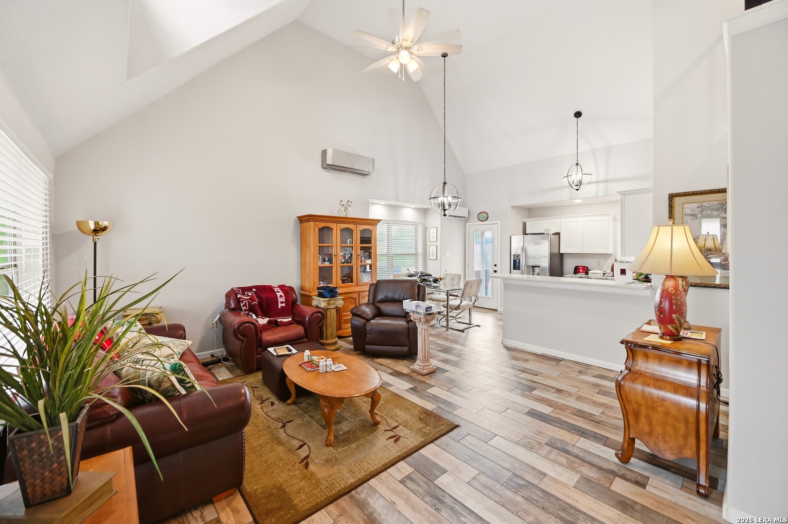 163 Buckeye Seguin TX 78155