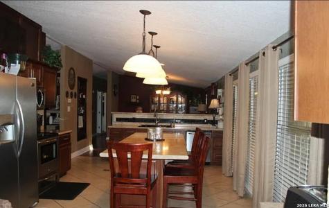 307 Homeridge La Vernia TX 78121
