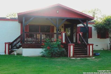 307 Homeridge La Vernia TX 78121