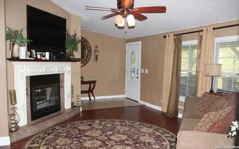 307 Homeridge La Vernia TX 78121