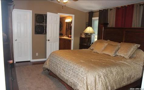307 Homeridge La Vernia TX 78121
